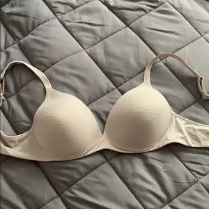 Warner’s light lift bra.